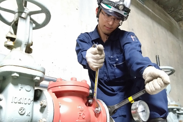 機器の部品交換・修理